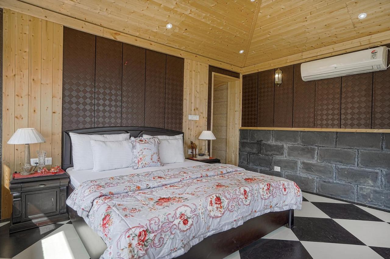 Saffronstays Woodpeckers Villa, Dehradun Rājpur Eksteriør billede