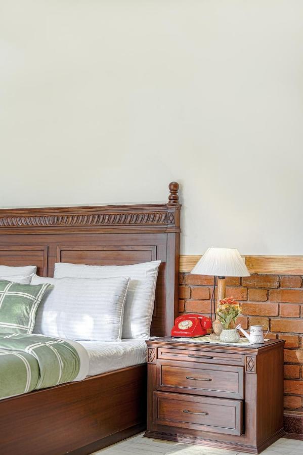 Saffronstays Woodpeckers Villa, Dehradun Rājpur Eksteriør billede